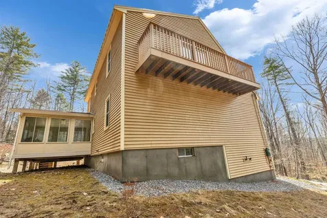 14 Greenwood Road Weare NH 03281