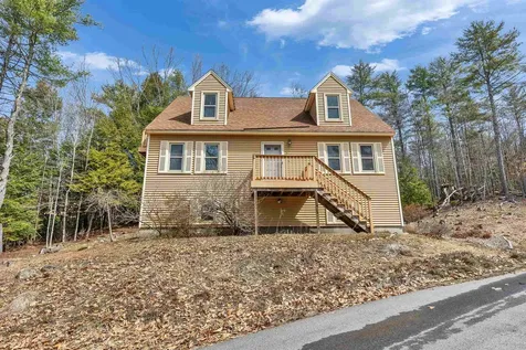 14 Greenwood Road Weare NH 03281