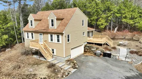 14 Greenwood Road Weare NH 03281