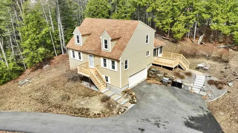 14 Greenwood Road Weare NH 03281