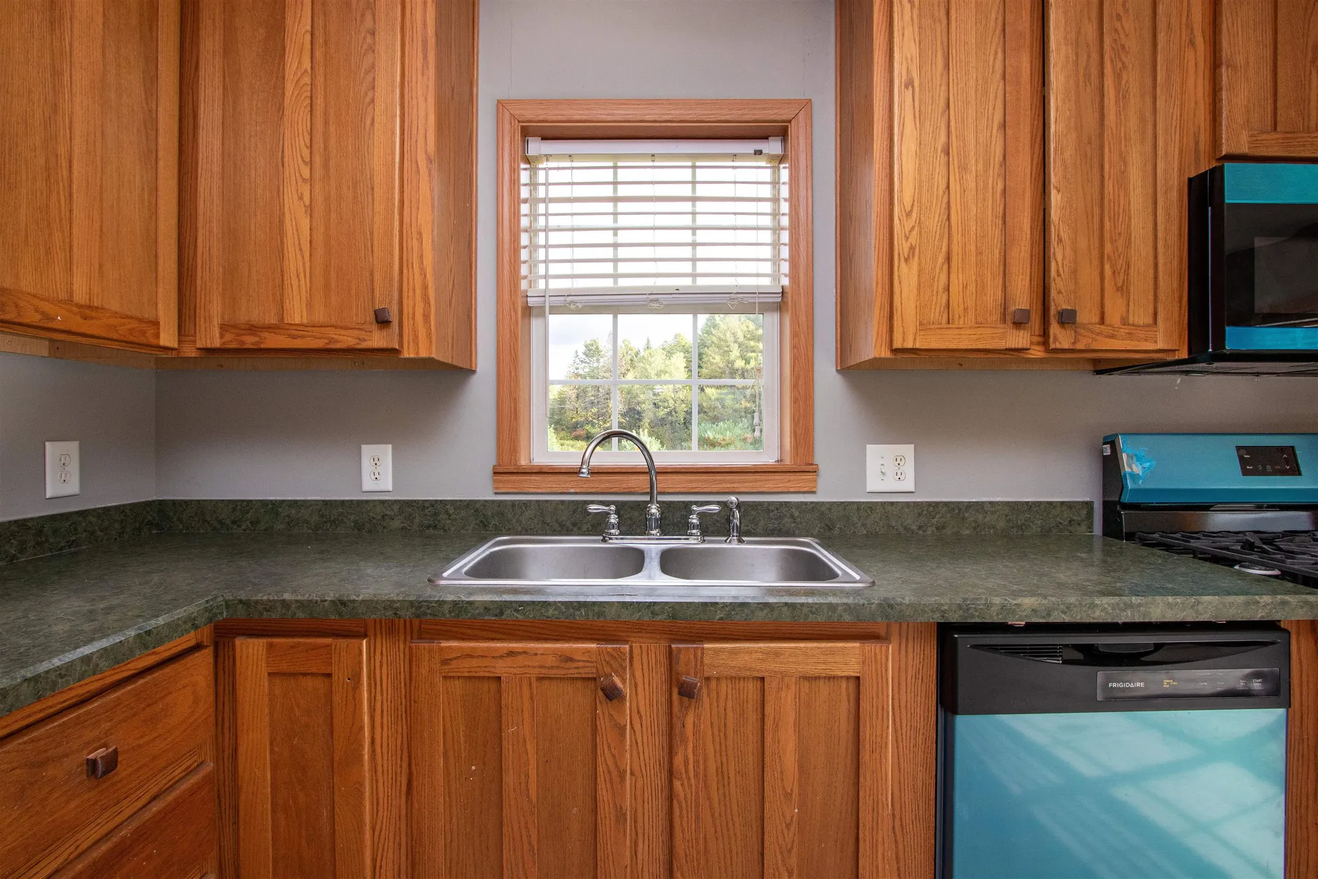 16 Deer Creek Lane St. Johnsbury VT 05819