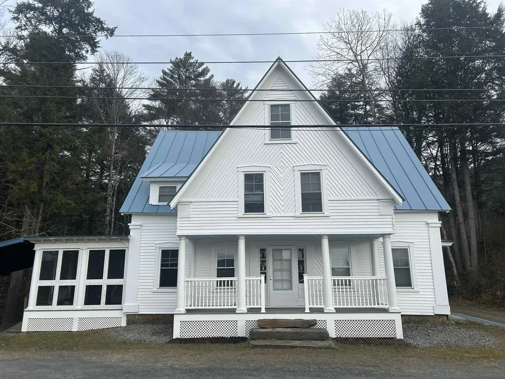 978 Dartmouth College Highway Orford NH 03777