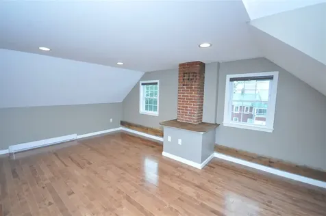 16 Central Street Bristol NH 03222