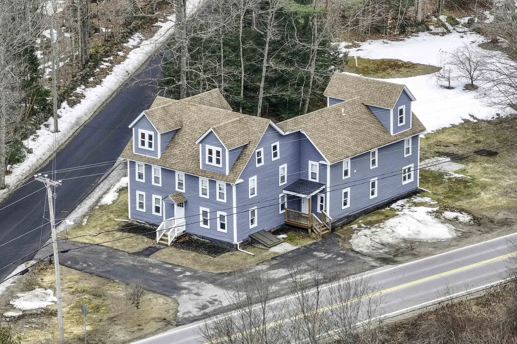 39 South Barnstead Road Barnstead NH 03225