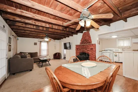 6 Milford Street Amherst NH 03031