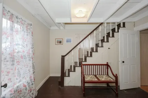 6 Milford Street Amherst NH 03031