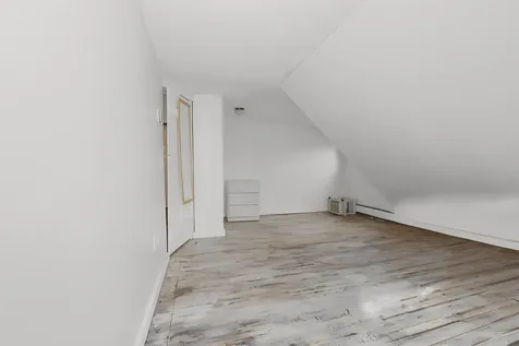 6 Milford Street Amherst NH 03031