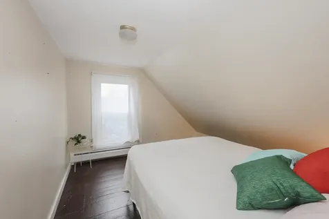 6 Milford Street Amherst NH 03031