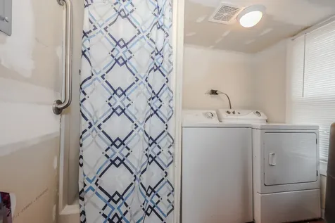 6 Milford Street Amherst NH 03031