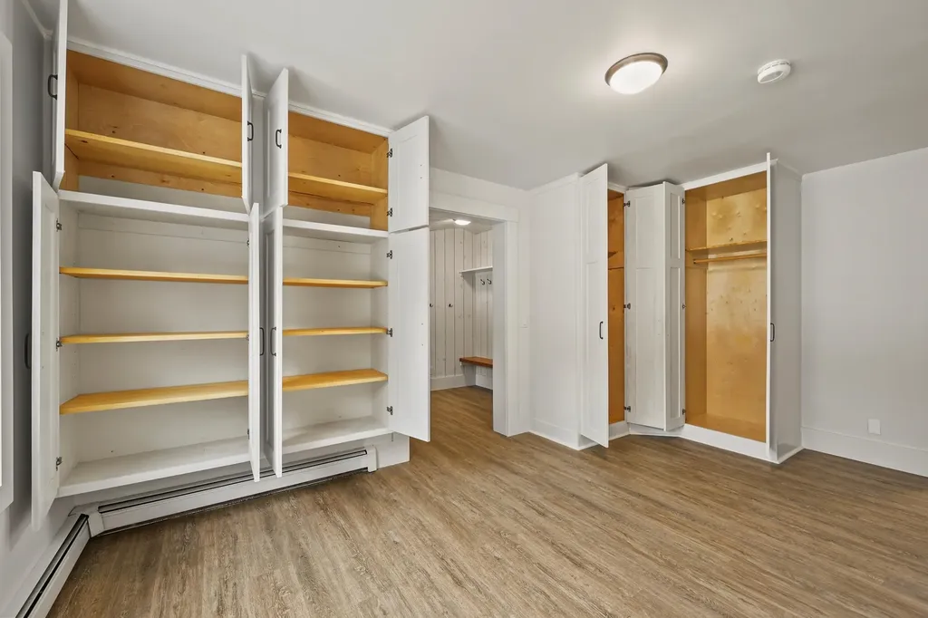 43 Bergblume Circle Stamford VT 05352