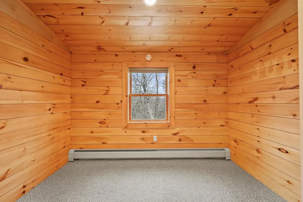 43 Bergblume Circle Stamford VT 05352