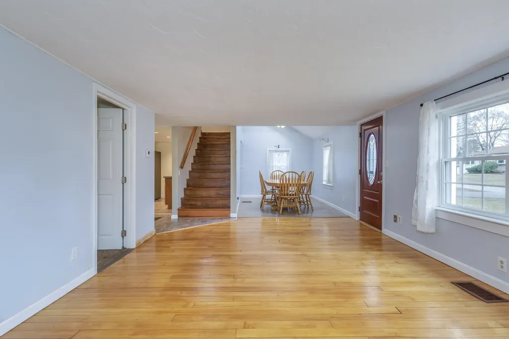 21 Hobart Street Concord NH 03303