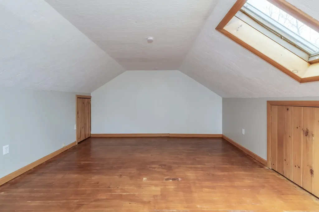 21 Hobart Street Concord NH 03303