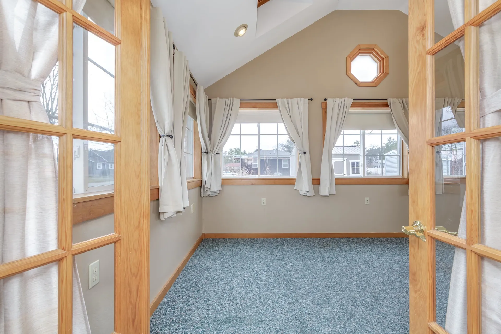 21 Hobart Street Concord NH 03303