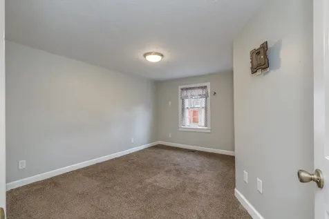21 Hobart Street Concord NH 03303