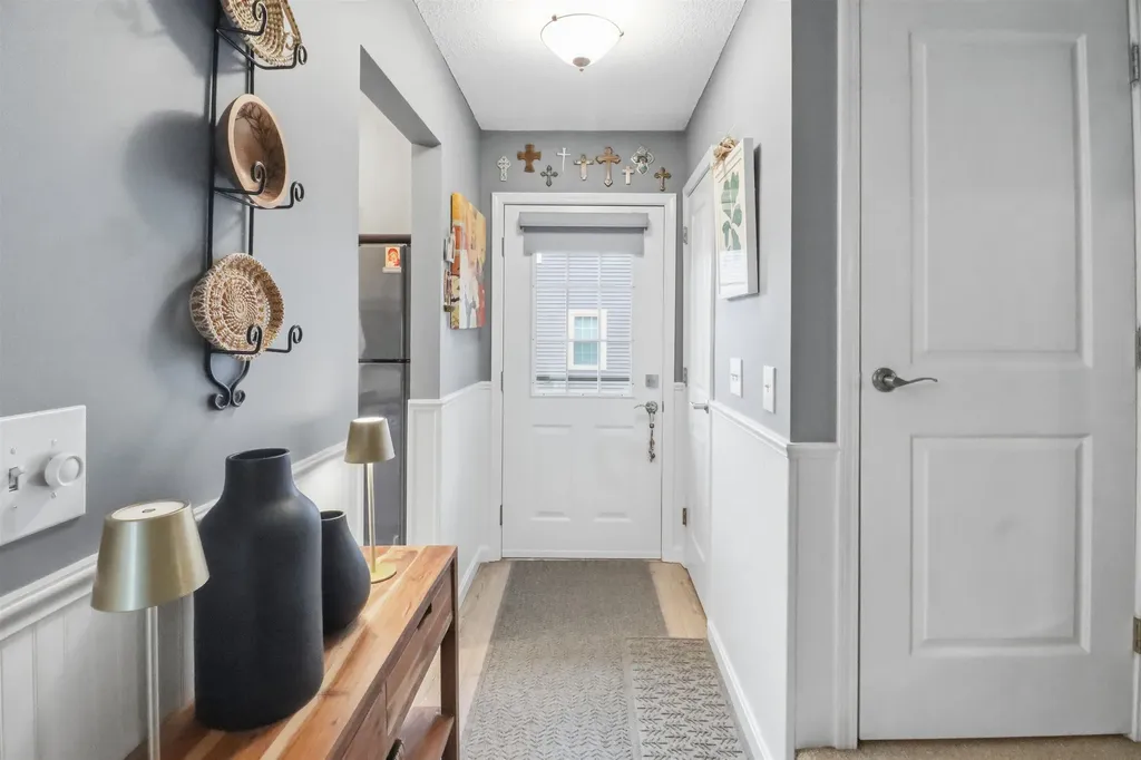 106 Hayes Avenue South Burlington VT 05403