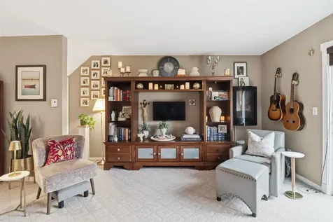106 Hayes Avenue South Burlington VT 05403