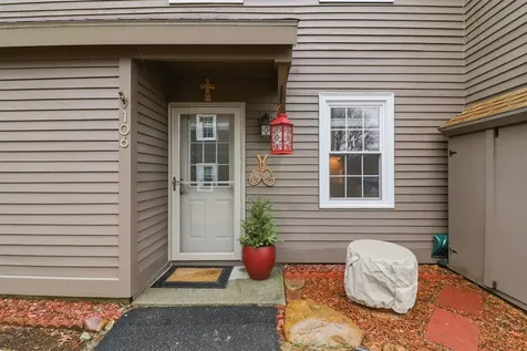 106 Hayes Avenue South Burlington VT 05403