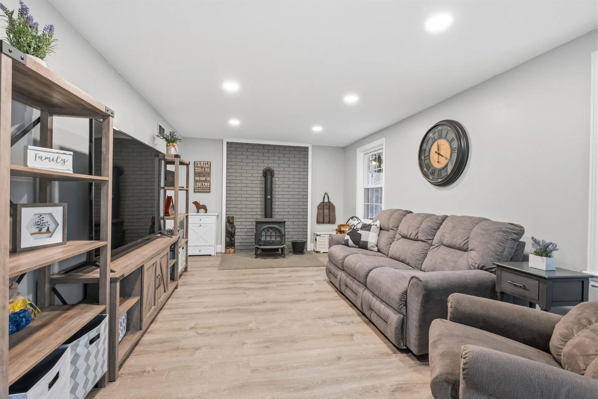 4 Cedar Lane Bow NH 03304