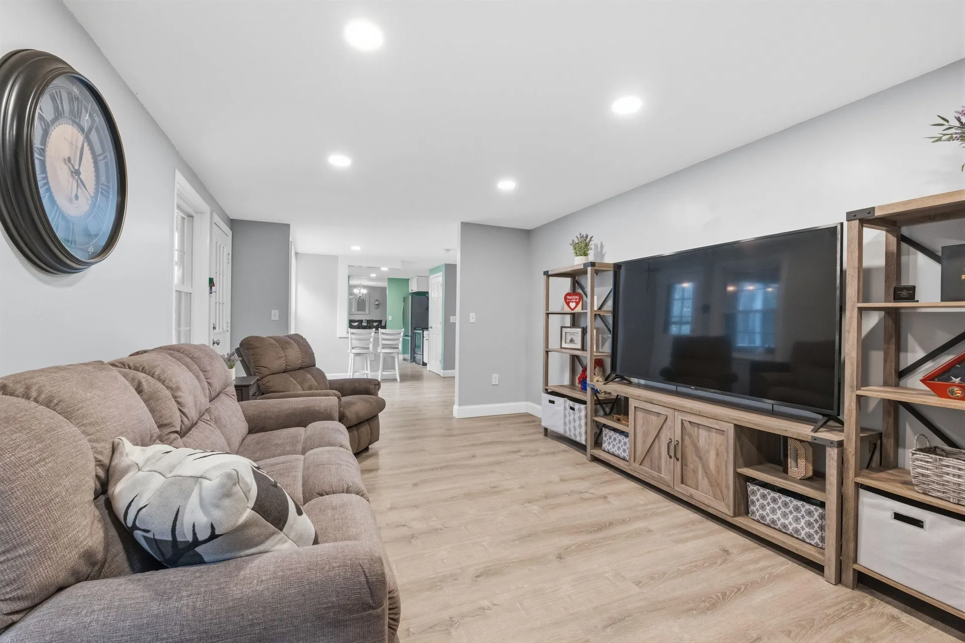 4 Cedar Lane Bow NH 03304