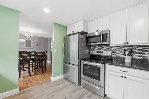 4 Cedar Lane Bow NH 03304