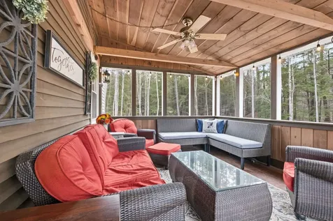 4 Cedar Lane Bow NH 03304