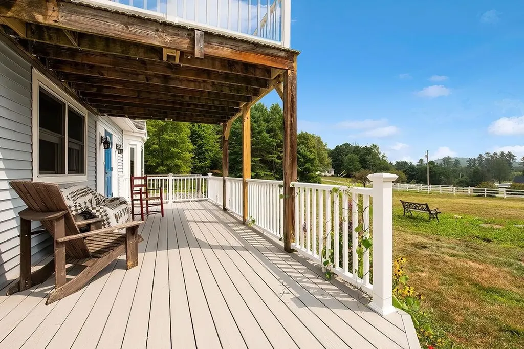 23 Fletcher Road Newport NH 03773