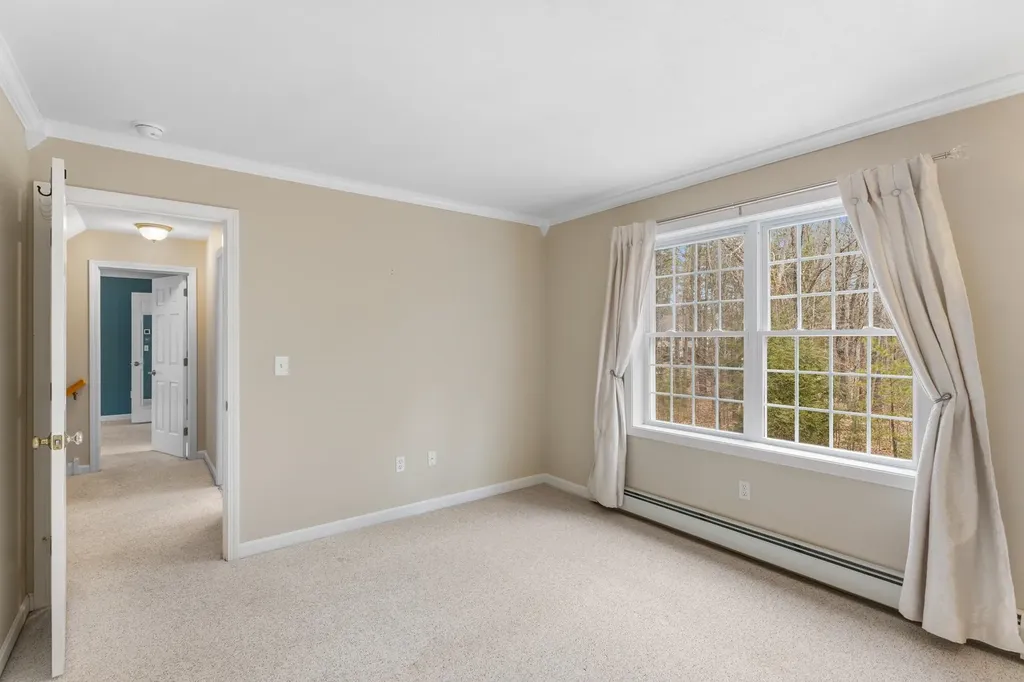 24 Ladd Road Brentwood NH 03833