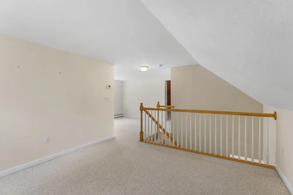 24 Ladd Road Brentwood NH 03833