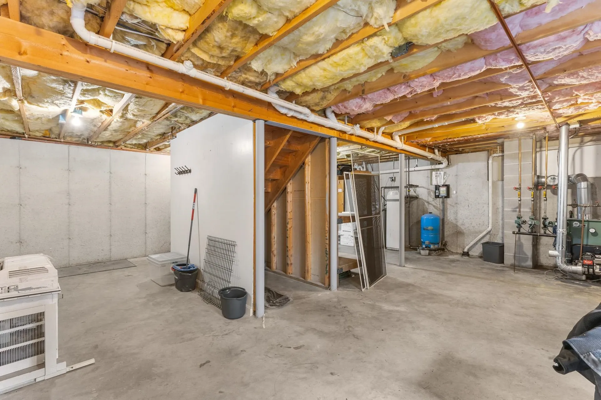 24 Ladd Road Brentwood NH 03833