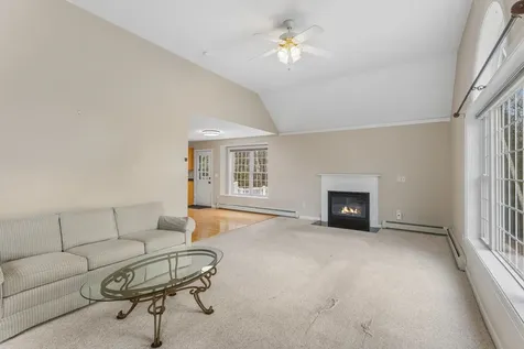 24 Ladd Road Brentwood NH 03833