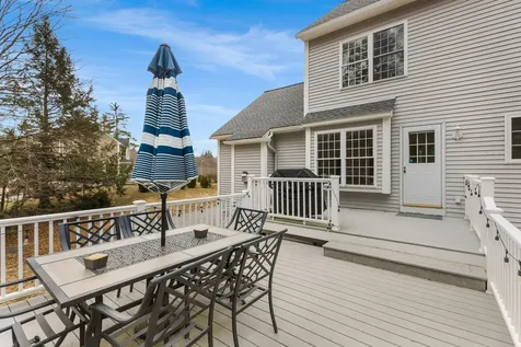 24 Ladd Road Brentwood NH 03833