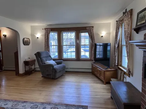 13 Grand Street Claremont NH 03743