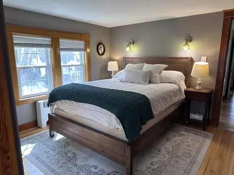 13 Grand Street Claremont NH 03743