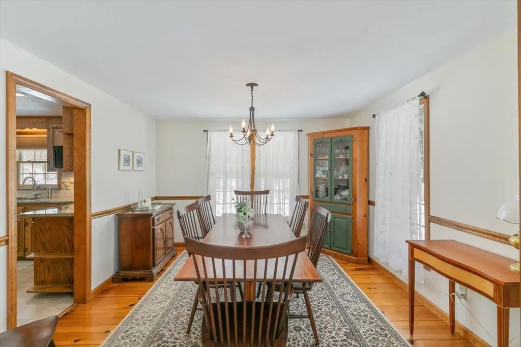 34 Ballard Road Derry NH 03038