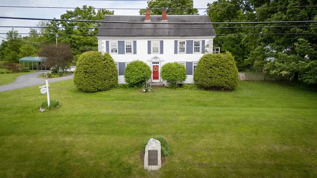 412 Dartmouth College Highway Haverhill NH 03765