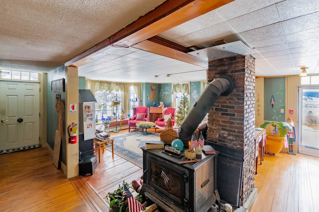 412 Dartmouth College Highway Haverhill NH 03765