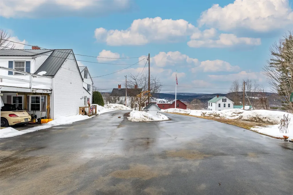 412 Dartmouth College Highway Haverhill NH 03765