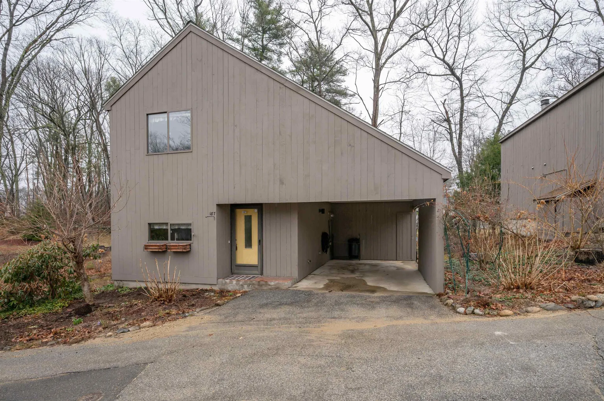 111 Coburn Avenue Nashua NH 03063