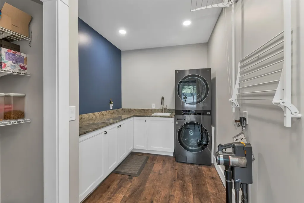 60 Blake Hill Road Ossipee NH 03814