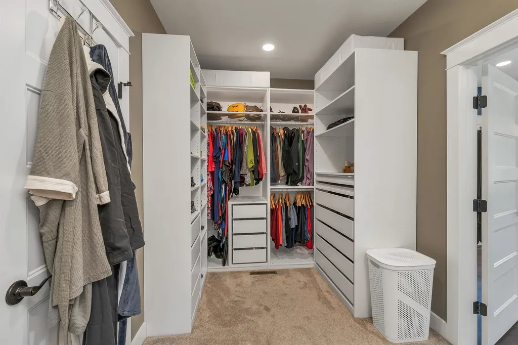 60 Blake Hill Road Ossipee NH 03814