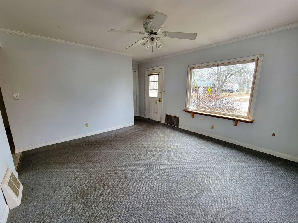 1813 North Avenue Burlington VT 05408