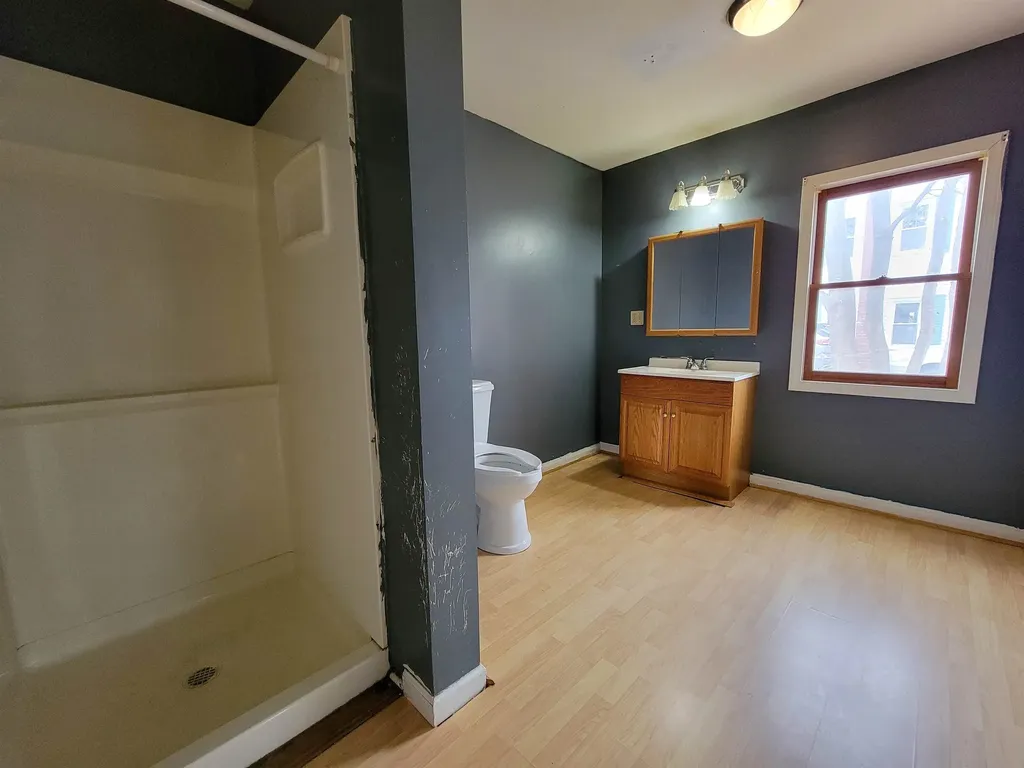 1813 North Avenue Burlington VT 05408