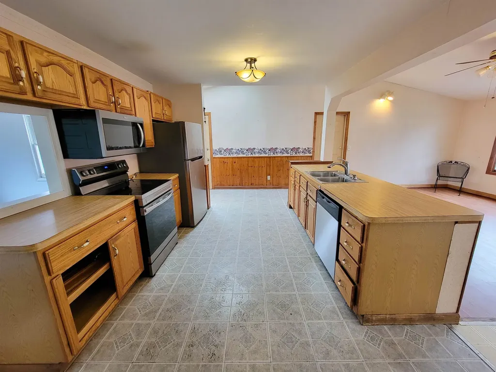 1813 North Avenue Burlington VT 05408