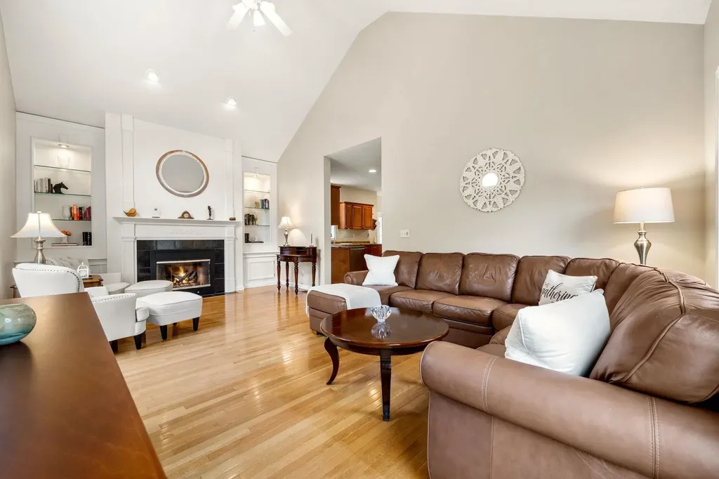 3 High Gate Drive Bedford NH 03110