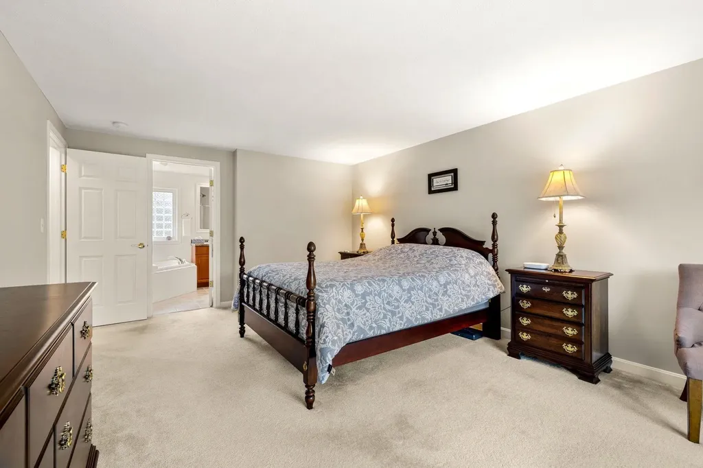 3 High Gate Drive Bedford NH 03110