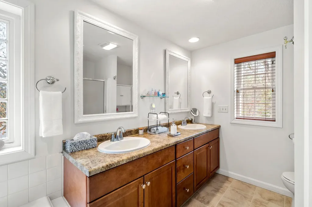 3 High Gate Drive Bedford NH 03110