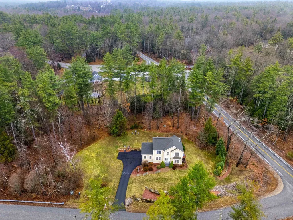 3 High Gate Drive Bedford NH 03110