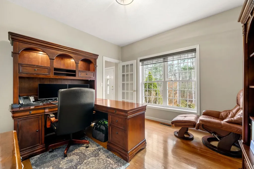 3 High Gate Drive Bedford NH 03110