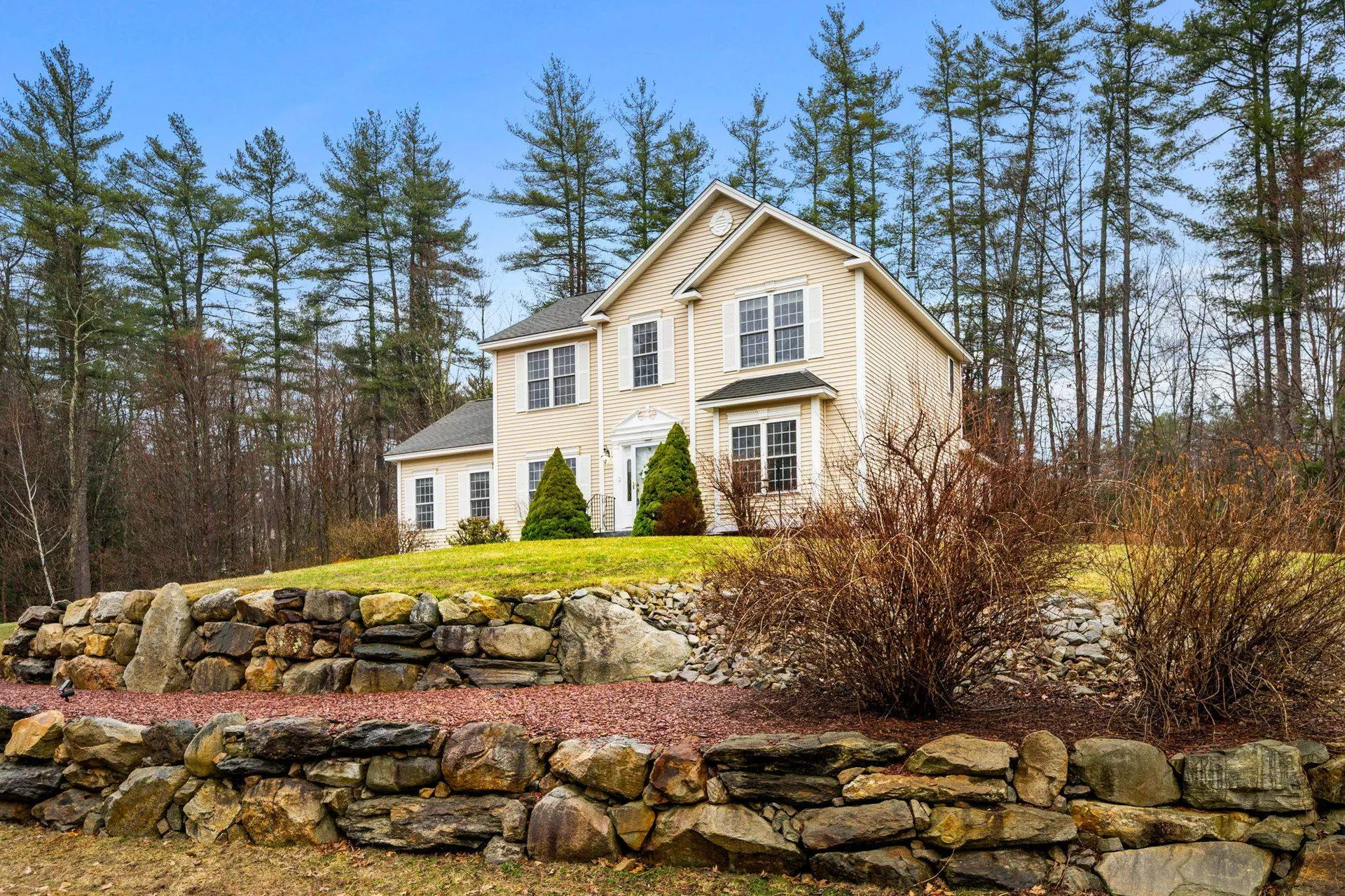 3 High Gate Drive Bedford NH 03110